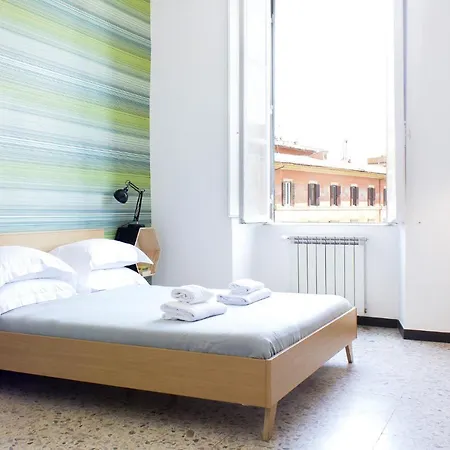 Apartment Trasteverehome - San Cosimato View On Trastevere Square Rome