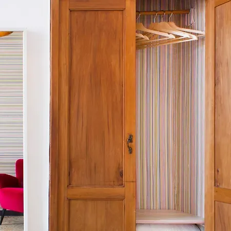 Trasteverehome - San Cosimato View On Trastevere Square Apartment *