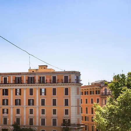 Trasteverehome - San Cosimato View On Trastevere Square Apartment Rome